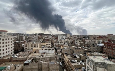 قصف إسرائيلي يستهدف محطة كهرباء حزيز في العاصمة صنعاء