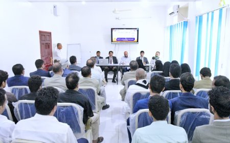 وكيل مارب يدشّن دورة تدريبية لكوادر مكتب الضرائب في التخطيط وإعداد التقارير .