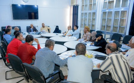 مجلس الدراسات العليا والبحث العلمي بجامعة عدن يعقد اجتماعه الدوري