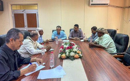 وزارة الزراعة والأسماك تعقد اجتماعاً موسعاً لمواجهة مخاطر الصيد الجائر في سقطرى