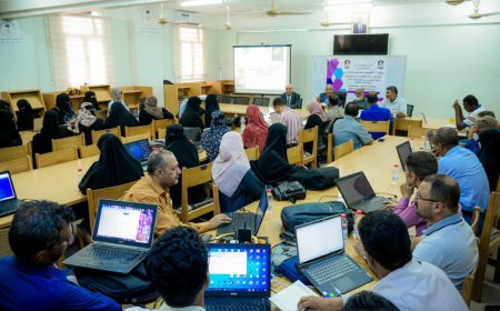 كلية الصيدلة عدن تنظم ورشة علمية متخصصة حول الذكاء الاصطناعي في التعليم والبحث العلمي 