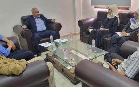 البيشي و الكازمي يناقشان سبل التعاون المشترك بين مكتبي الصحة والاعلام في عدن