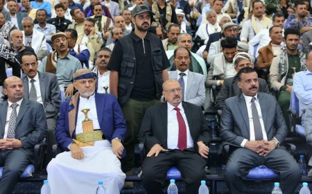 رئيس مجلس النواب ومحافظ تعز يشاركان في إحياء الذكرى الرابعة لفقيد الوطن الدكتور عبدالوهاب محمود