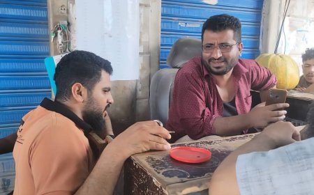 مكتب صناعة المنصورة بعدن يواصل حملته الرقابية لضبط الأسعار ويغلق عدد من المحلات المخالفة