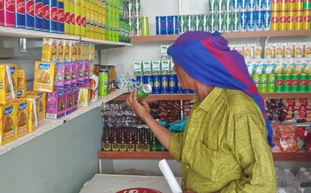 مكتب الصناعة بخور مكسر يضبط سلع منتهية الصلاحية ويرصد مخالفات في الأسعار