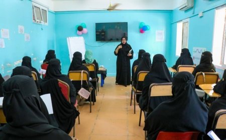 جمعية أطفال عدن للتوحد تنظم دورة لتدريب وتأهيل 35 معلمة واخصائية في مجال التوحد