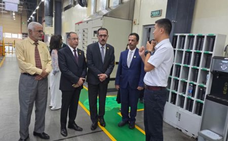 وفد وزارة الصناعة يزور المصانع والشركات الصينية الكبرى في مقاطعة نينغشيا