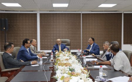 بعد هبوط سعر الصرف.. البنك المركزي يعقد اجتماعًا مهمًا لمناقشة أهم المستجدات