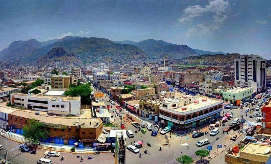 اعتداء مسلح على لجنة ضبط تابعة لمكتب الصناعة في تعز ومصادرة محاضر رسمية تحت التهديد