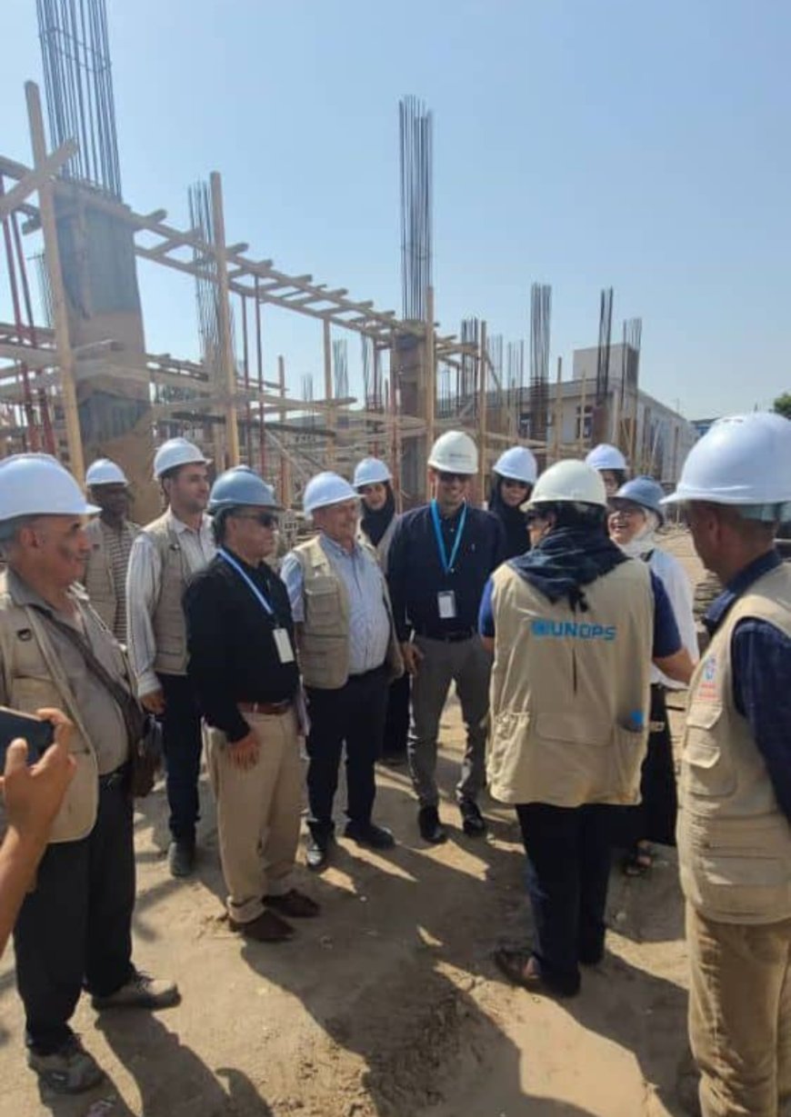 بتوجيه من البيشي .. مدير الرعاية الصحية والمستشارة الإقليمية لمنظمة اليونيبس يتفقدان أعمال بناء مخازن اللقاحات المركزية في عدن.