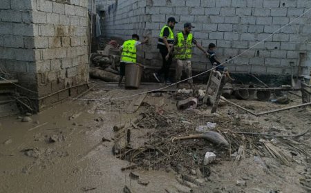 شباب المسؤولية المجتمعية يواصلون دعم الأسر المتضررة في البريقة ويدعون لتحرك عاجل لمواجهة المخاطر الصحية