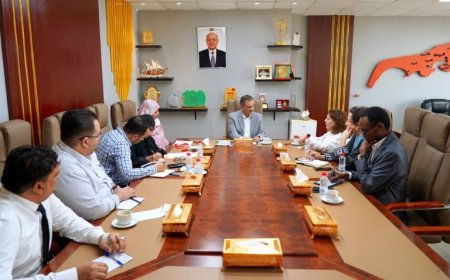 وزير الدولة محافظ عدن يبحث مع الممثل المقيم للبرنامج الإنمائي تعزيز قدرات المؤسسات المحلية