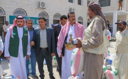 بدعم سعودي ... توزيع منحة البذور وحقائب البيطرة للمستفيدين من مشروع التمكين الرزاعي بمأرب