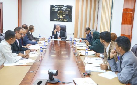 مجلس القضاء الأعلى يقر محضر الاتفاق مع نادي القضاة الجنوبي فرع عدن ونقابة الموظفين الإداريين
