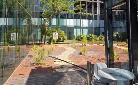 مطار اسرائيلي يتم استهدافه بطائرة مُسيرة من اليمن