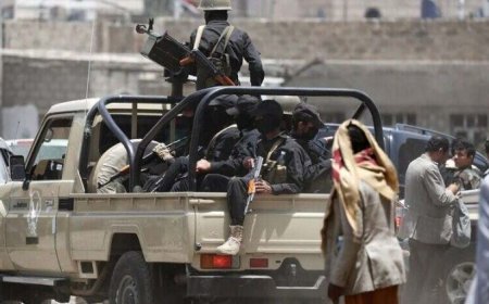 مليشيا الحوثي تصدر قرارًا بحظر استيراد السيارات والمعدات الثقيلة الواردة من أمريكا