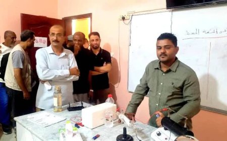 مدير عام مديرية الشيخ عثمان في زيارة لمدارس النورس الأهلية