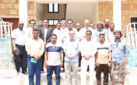 فريق التوجيه والرقابة الرئاسي يلتقي الأكاديميين بكليتي التربية والمجتمع لمناقشة سبل تعزيز العملية التعليمية