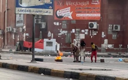 احتجاجات في المكلا بسبب انقطاع الكهرباء وتجاهل مطالب المعلمين