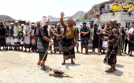 مصالحة تاريخية بين قبيلتي العوذلي والمسافري في يافع.. وتسمية مولود جديد "عوذلي" رمزًا للوئام