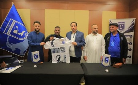 وزير الشباب والرياضة يطلع على استعدادات فريق تضامن حضرموت لبطولة كأس الخليج للأندية