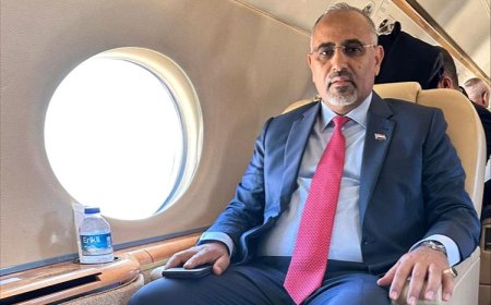 الزُبيدي يغادر مطار عدن متوجهًا إلى أبوظبي
