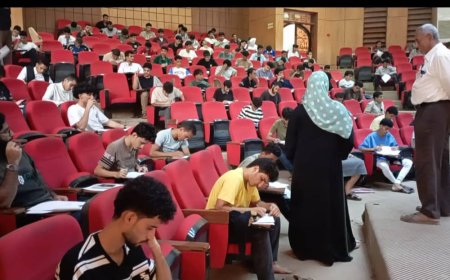 جامعة عدن تدشن امتحانات المفاضلة في كلية الهندسة للعام الجامعي الجديد
