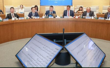 وزير الدولة محافظ عدن يؤكد أهمية تعزيز العلاقات التاريخية بين اليمن والصين