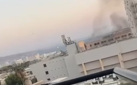 المسيرات اليمنية تنهال على اسرائيل و تحدث الهلع ( فيديو )