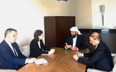 المحرّمي يلتقي السفيرة الفرنسية لبحث تعزيز العلاقات ومكافحة الإرهاب