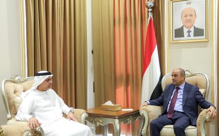 رئيس الوزراء يشيد بالعلاقات المتميزة مع الامارات ويؤكد ان دعمها أساسي لتماسك مؤسسات الدولة