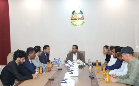 الوزير العكبري يلتقي وكلاء محافظة عدن شيخ والكاف لمناقشة استقرار الأوضاع التربوية والتعليمية 