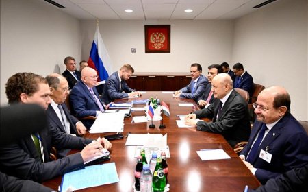 الرئيس العليمي يبحث مع وزير الخارجية الروسي تطورات الأوضاع في اليمن والمنطقة