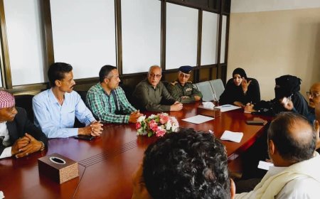 اجتماع بتعز يناقش تعزيز أعمال النظافة ورفع الوعي المجتمعي في الحفاظ على المظهر الجمالي للمدينة 