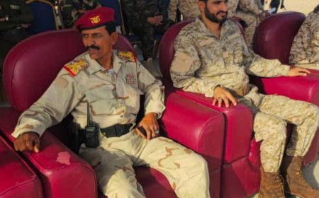 قيادات في قوات محور سبأ تحضر عرضًا عسكريًا لقوات دفاع شبوة ومحور عتق