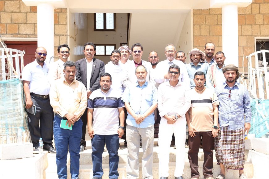 فريق التوجيه والرقابة الرئاسي يلتقي الأكاديميين بكليتي التربية والمجتمع لمناقشة سبل تعزيز العملية التعليمية