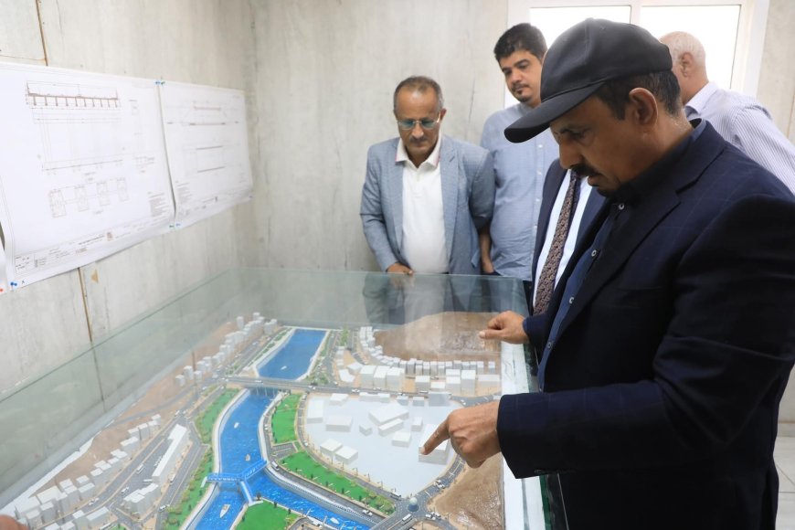 خلال لقاء جمعه بإدارة مجموعة العمودي للمقاولات،،محافظ حضرموت يطلع على مستوى التنفيذ في مشروع خور المكلا "المرحلة الثانية"