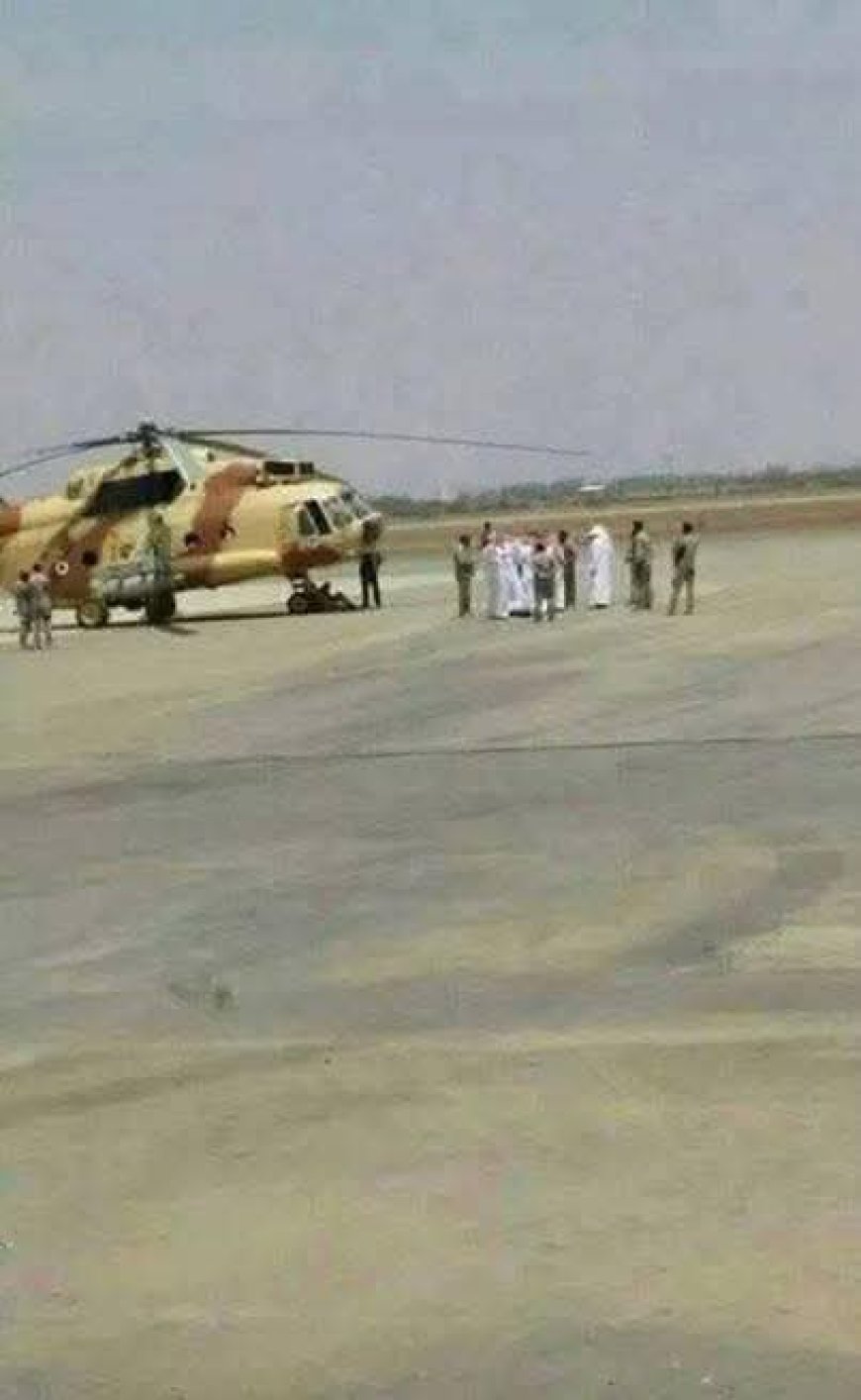 لأول مرة وبالصورة.. علي محسن الأحمر ينشر صورة للحظة خروجه من صنعاء عام 2014