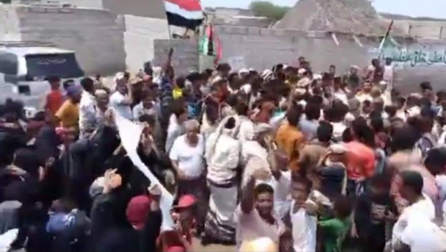 الحديدة.غضب شعبي فيها بعد إفلات قيادي حوثي من عقاب جريمة ابتزاز قادت فتاة للانتحار.