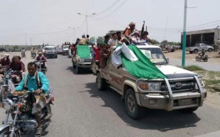 بـ(الأسماء والمناصب)!.. الحوثيون يشيّعون (4) من كبار قادتهم بتكتم مريب