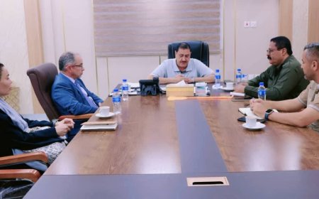 مدير أمن العاصمة عدن يبحث مع مدير مكتب الأمم المتحدة في الشرق الأوسط وشمال أفريقيا سير عمل المنظمات الدولية والإنسانية.