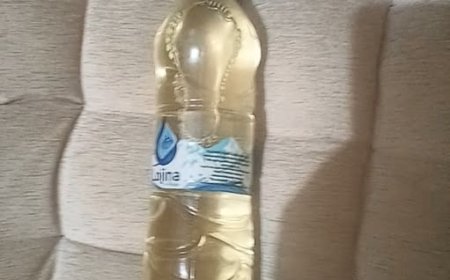 صحفي يمني يهدد بحرق نفسه في تعز.. احتجاج على تغييب العدالة وتجاهل قضية نجله المختطف