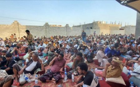 (بير أحمد) تنتفض.. لقاء قبلي حاشد يطالب بالقصاص العاجل لقتلة الشيخ مهدي العقربي   