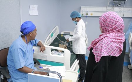 المكلا: مؤسسة الأمل النسوية تختتم امتحانات الدفعة الرابعة من برنامج الرعاية التنفسية في حضرموت