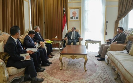 وزير الداخلية يبحث مع سفير كوريا الجنوبية أوجه التعاون الأمني المشترك