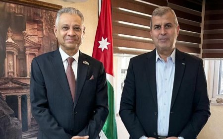 السفير فقيرة يبحث مع وزير الطاقة الاردني تعزيز التعاون في مجال الطاقة والثروة المعدنية