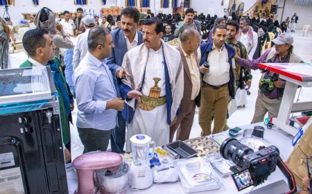 مركز الملك سلمان يسلم أدوات مهنية لـ90 مستفيدة في مأرب ضمن مشروع التمكين لتحسين سبل العيش