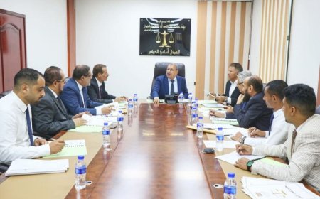 مجلس القضاء الأعلى يكلّف عدداً من القضاة للعمل في محاكم عدن وحضرموت