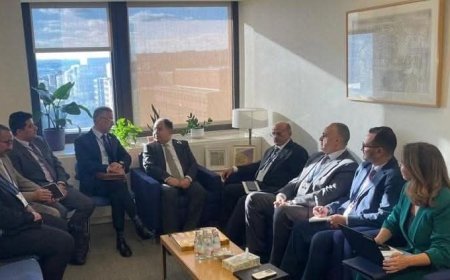 لقاء في واشنطن يبحث مستجدات الأوضاع الاقتصادية والمالية والنقدية في اليمن