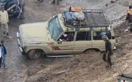 تعز..الأمطار تطمر أجزاء من المركبات وتعطل حركة السير في مدينة التربة .